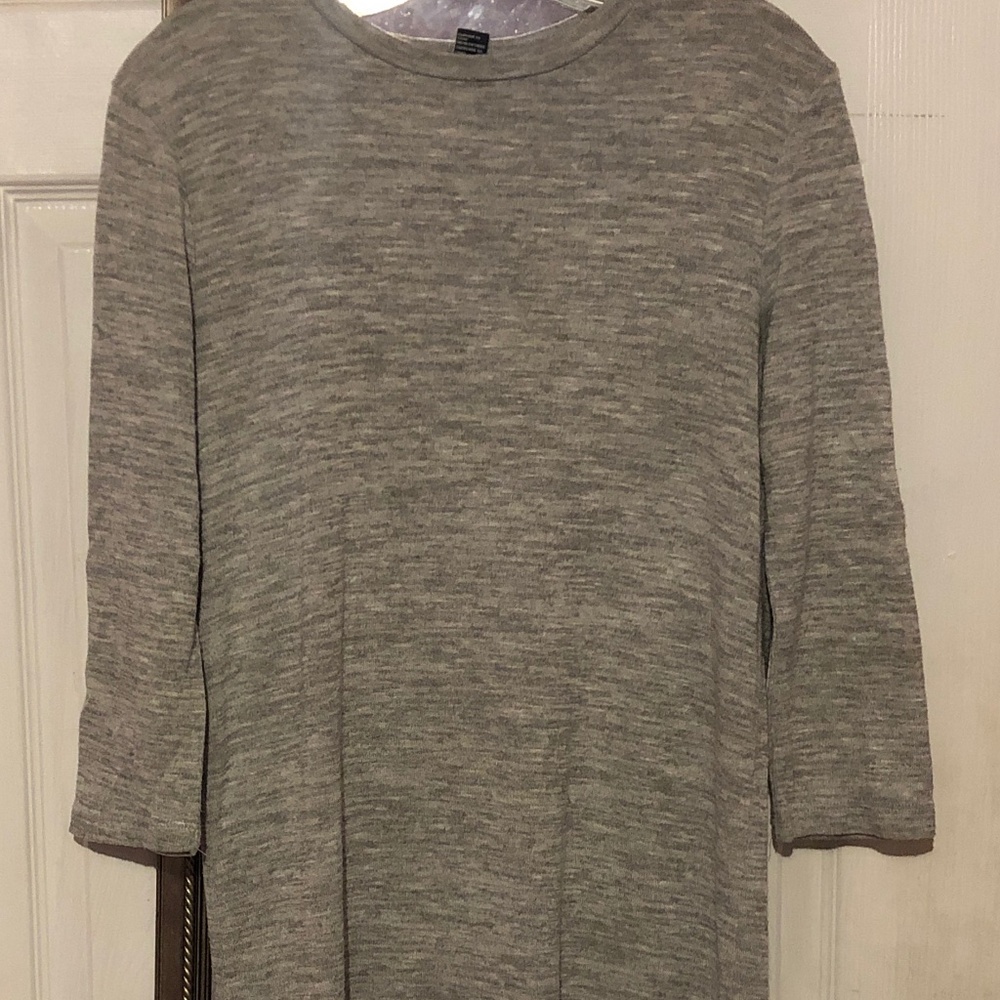 Modest Basic Everyday Comfortable Knee Length Mid… - image 3